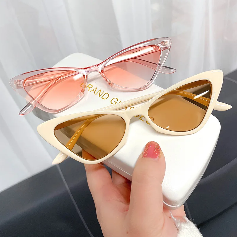 

QSKY 2023 classic retro hip hop designer glasses candy color triangle cat eye small sunglasses tiny shades