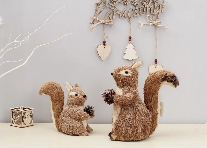 Amazon hot sale bulrushes squirrel for home and Christmas decoration