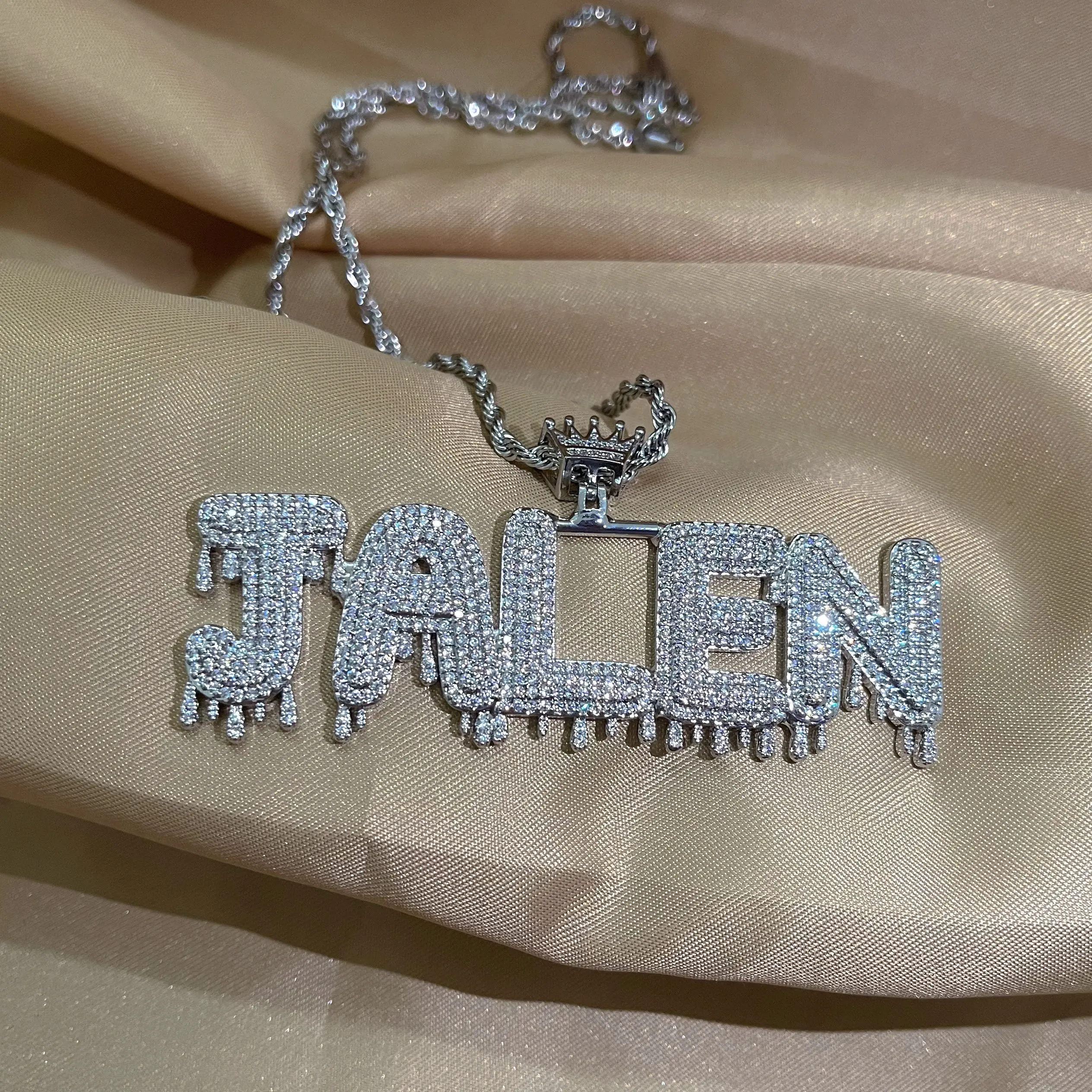 

MOQ 1 PIECE Personality Custom Character Custom Name Zircon Necklace Blingbling Drop Necklace, Colors