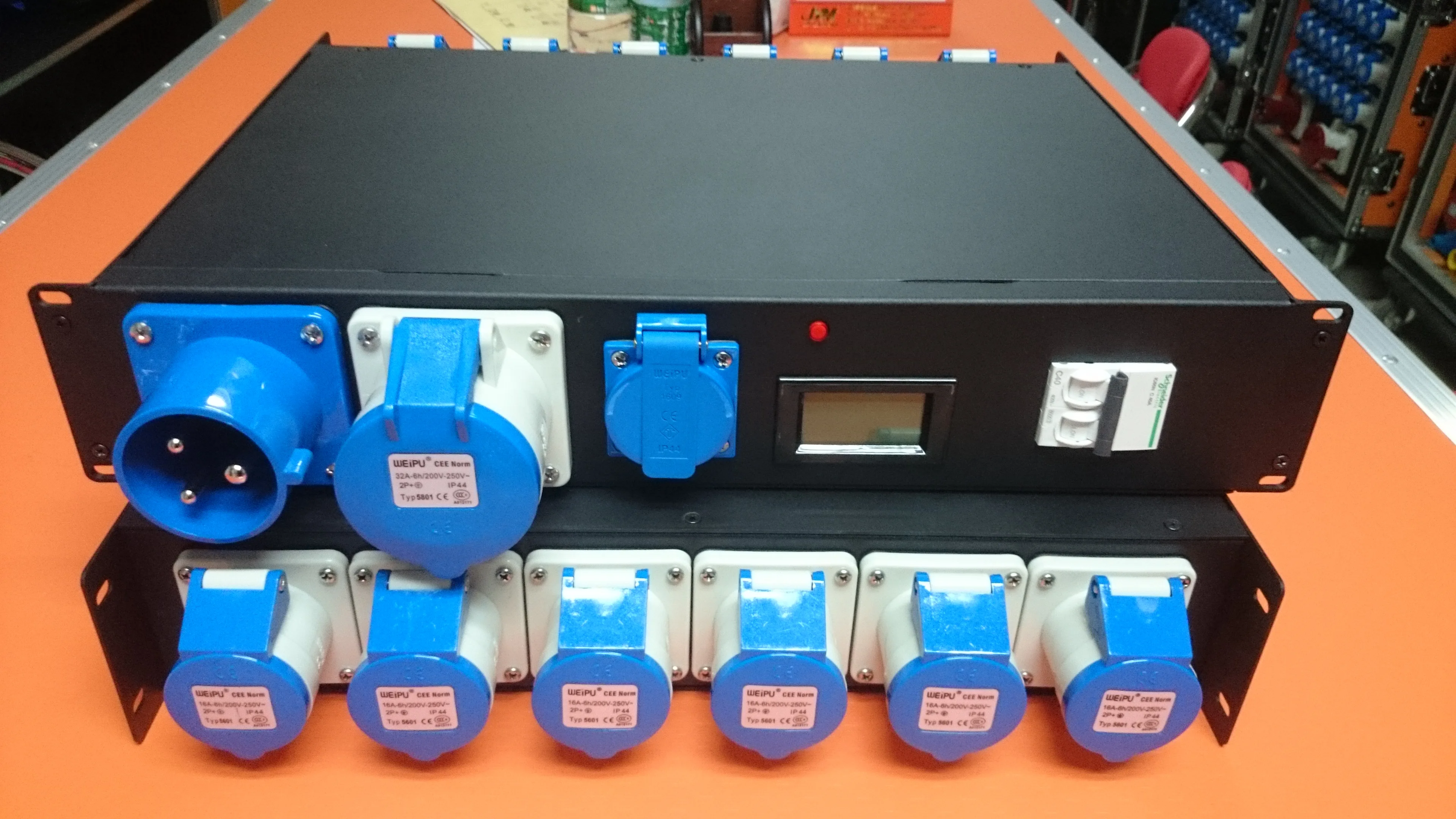 2U power box (7).JPG