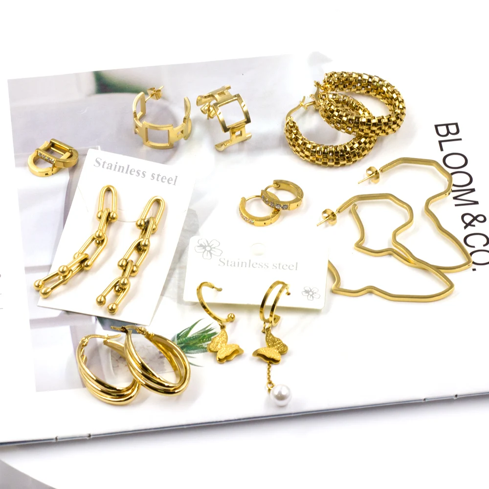 

Wholesale Stainless Women Earrings Gold Color Polished 18 carat gold Pearl Hoop Earrings and Stud for Women Jewelry