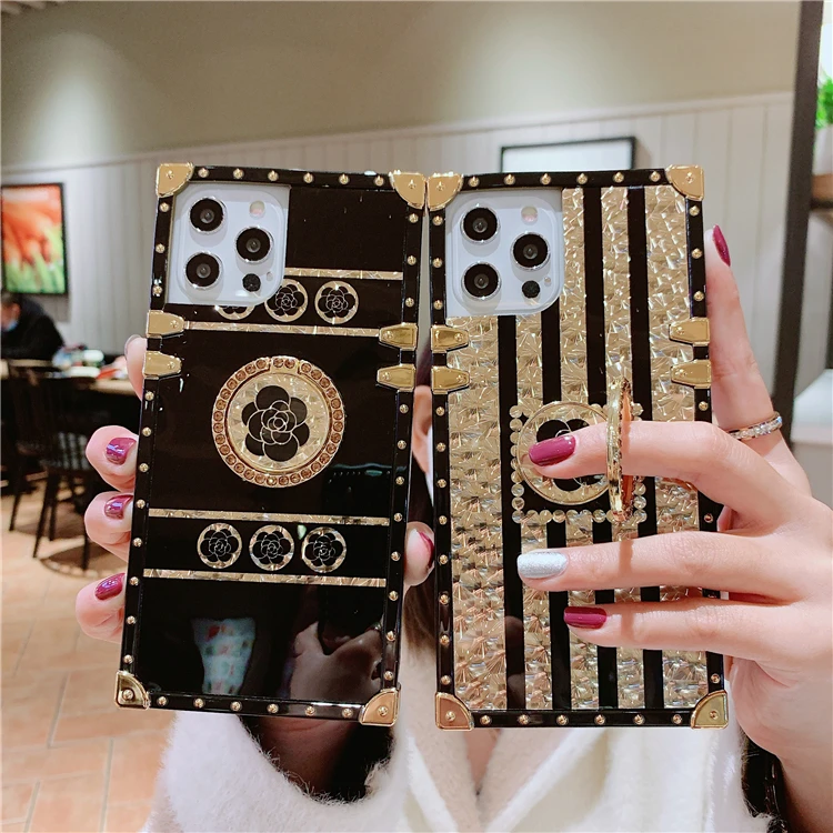 

2021 New Luxury cellphone case With Ring Holder for iphone 12 promax 11pro 8plus x xr xs max 7p/8p Protect mobile phone cases, Black,gold