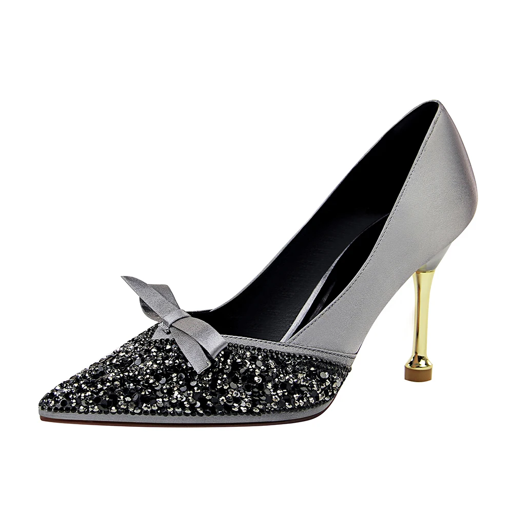 

171-28 Korean fashion with thin metal heel with high heel satin shallow mouth pointed sequins diamond bow women's shoes