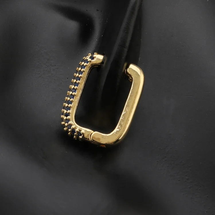

Hot Sale Gold Silver D Shape CZ Huggie Earrings Women Gift 2021