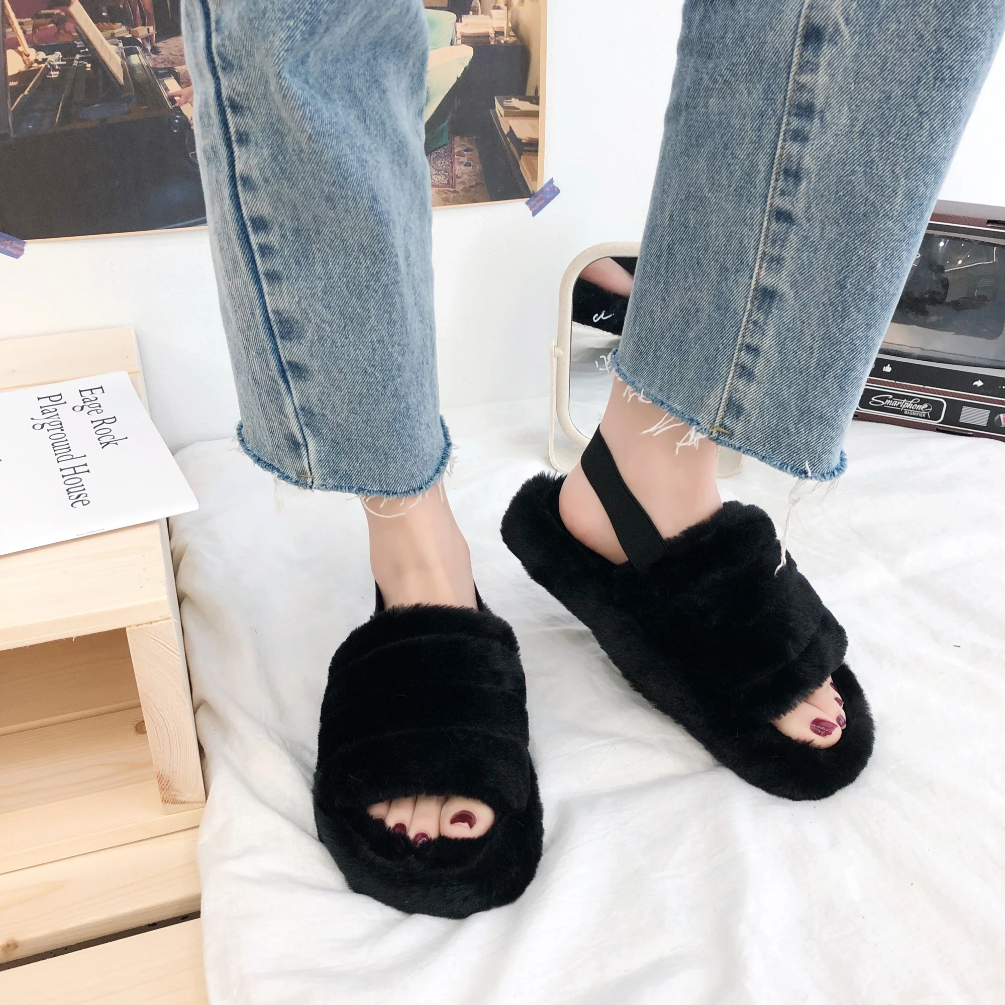 

Slippers Wholesale women sandals fashion Summer Slippers For Women Big Furry Woman shoes Indoor faux rex rabbit fur slippers, As picture