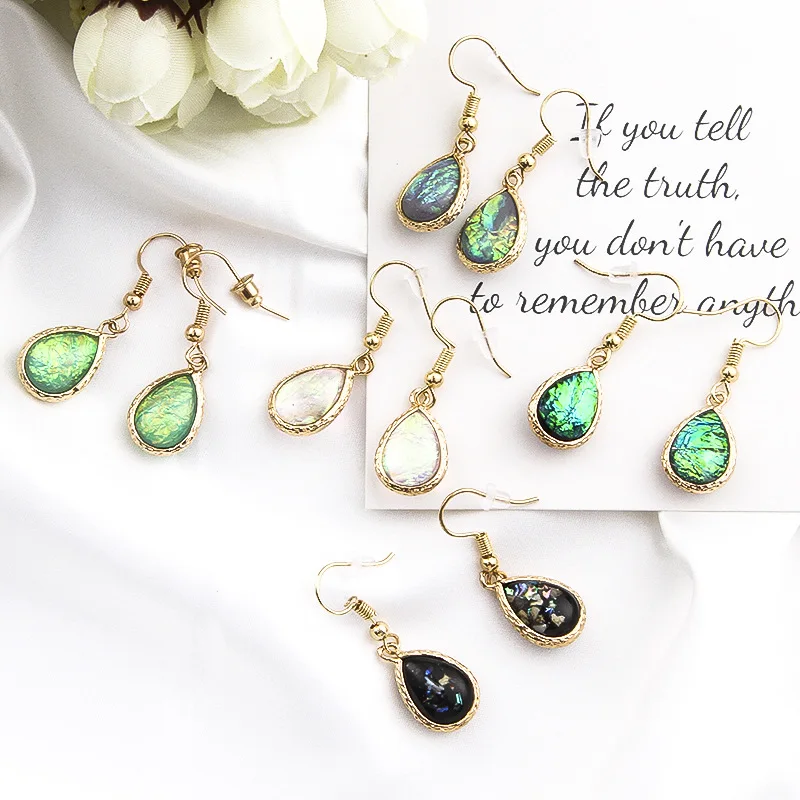 

Gold-plated Teardrop Shaped Glass Opal Pendant Earrings Ladies Crystal Pendant Earrings