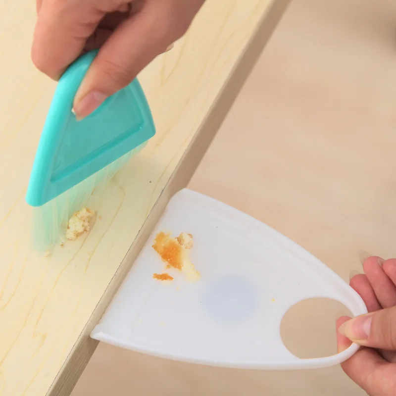 

Creative Desktop Cleaning Sweep Computer Keyboard Cleaning Dust Brush Household Cleaning Tool, As pictures