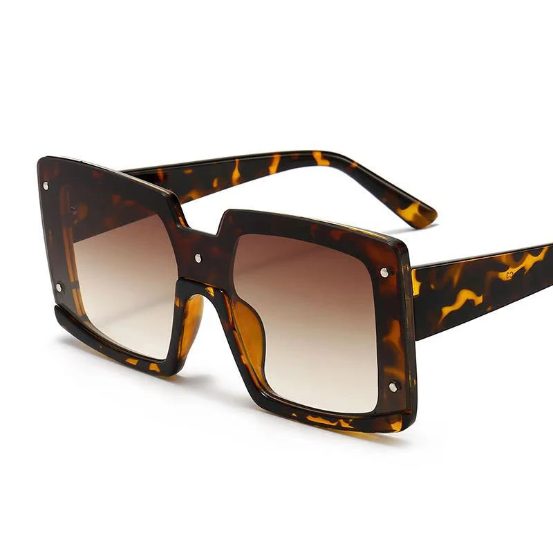 

Fashion Sunglasses Newest 2021 Big Frame Sunglasses PC Frame Square Sunglasses For Wholesale Large Stock 600pcs Customized, 7 colors