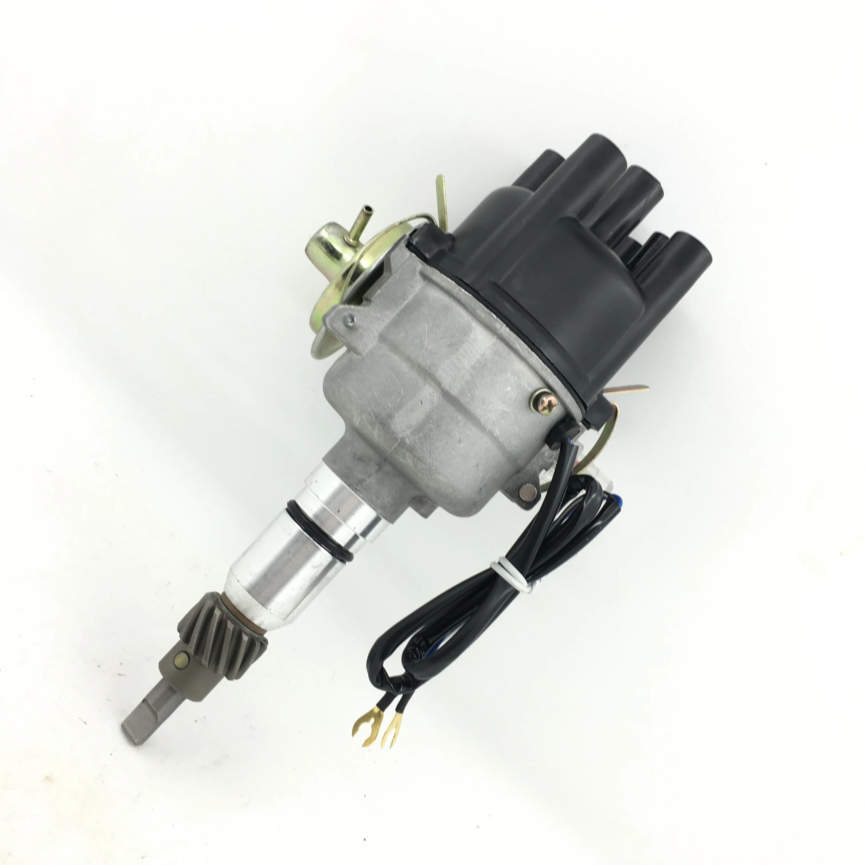 New Electronic Distributor For Toyota Engines 12r 12rm 1910031100