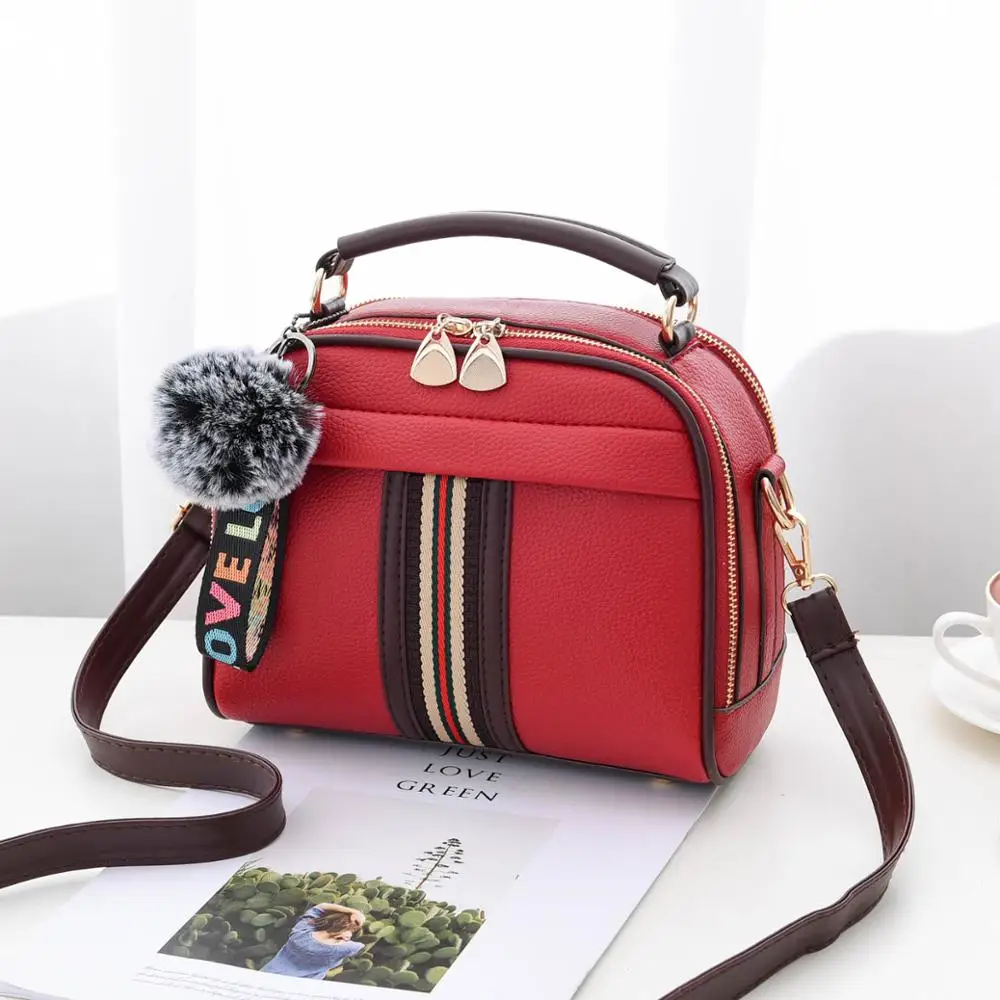 

LZYMSZ Cute Style Cosmetic Travel Lady Luxury Women Designer Half Moon Bags Women Handbags Shoulder