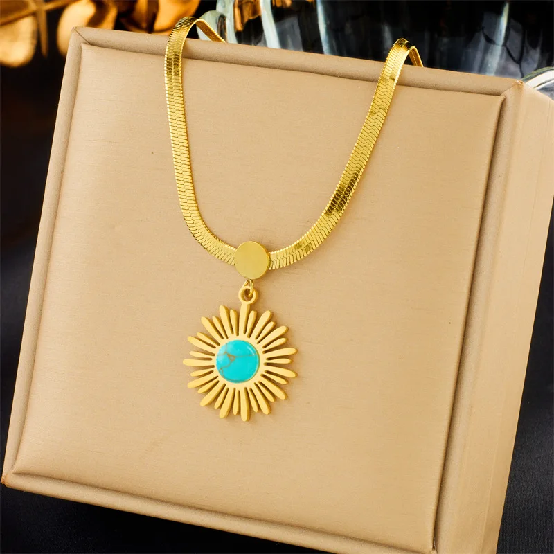 

2023 New Fashion Jewelry Turquoise Stone Non Tarnish 18k Gold Plated Stainless Steel Sun Women Necklaces