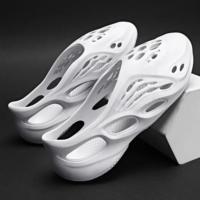 

Rubber Chef Shoes Sandals Men And Women Chaussures Homme Sandale Femme 2021 Kitchen Style Loafers Wholesale Slippers, Optional