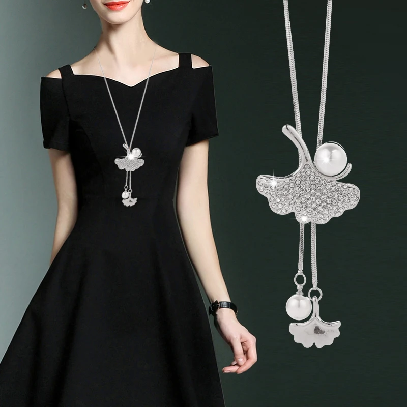 

Adjustable Length Fashion Rhinestone Pearls Lily Pendant Necklace For Women