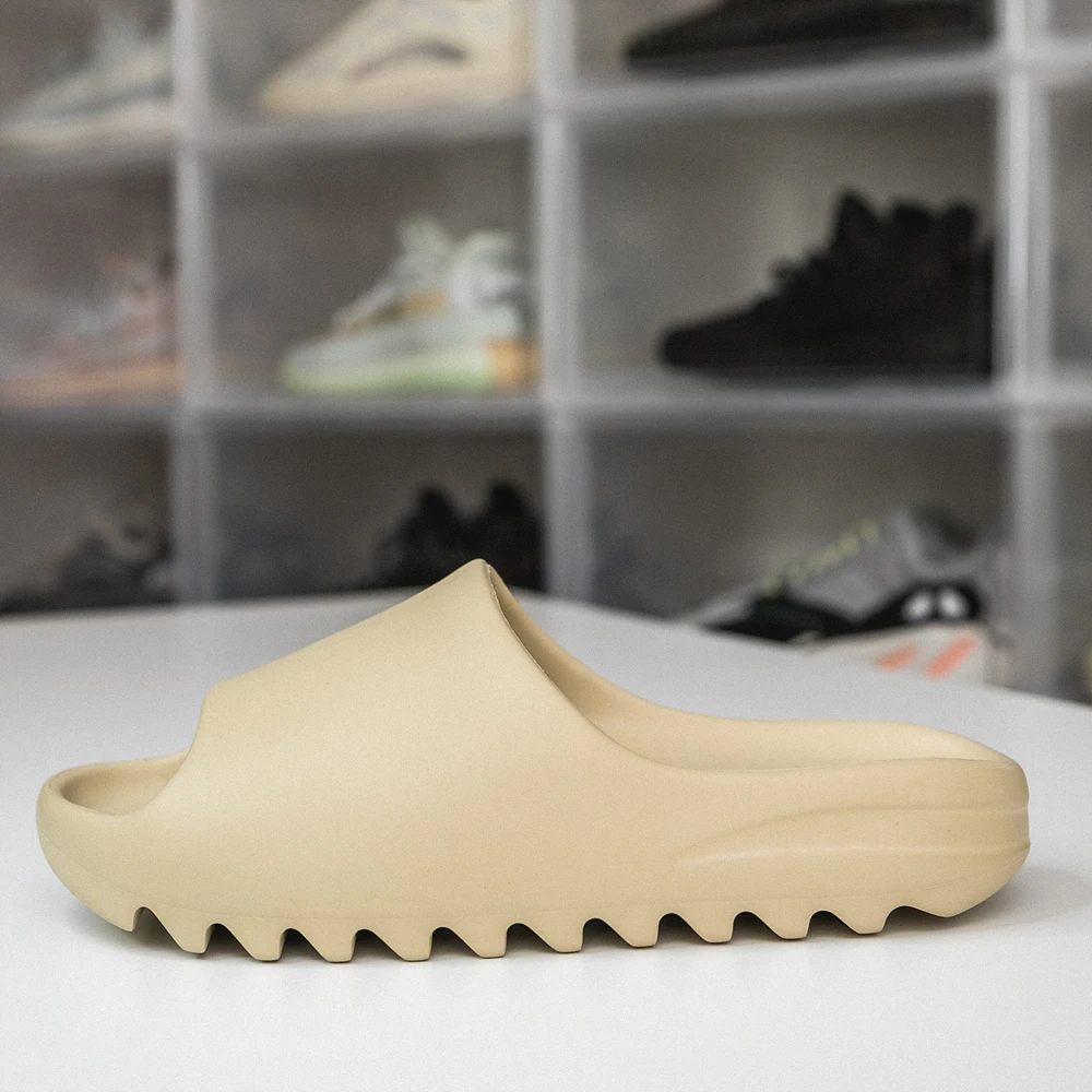 

wholesale new trend yeezi slide desert sand fw6344 footwear platform sandals slippers yeezy 350 shoes for women man