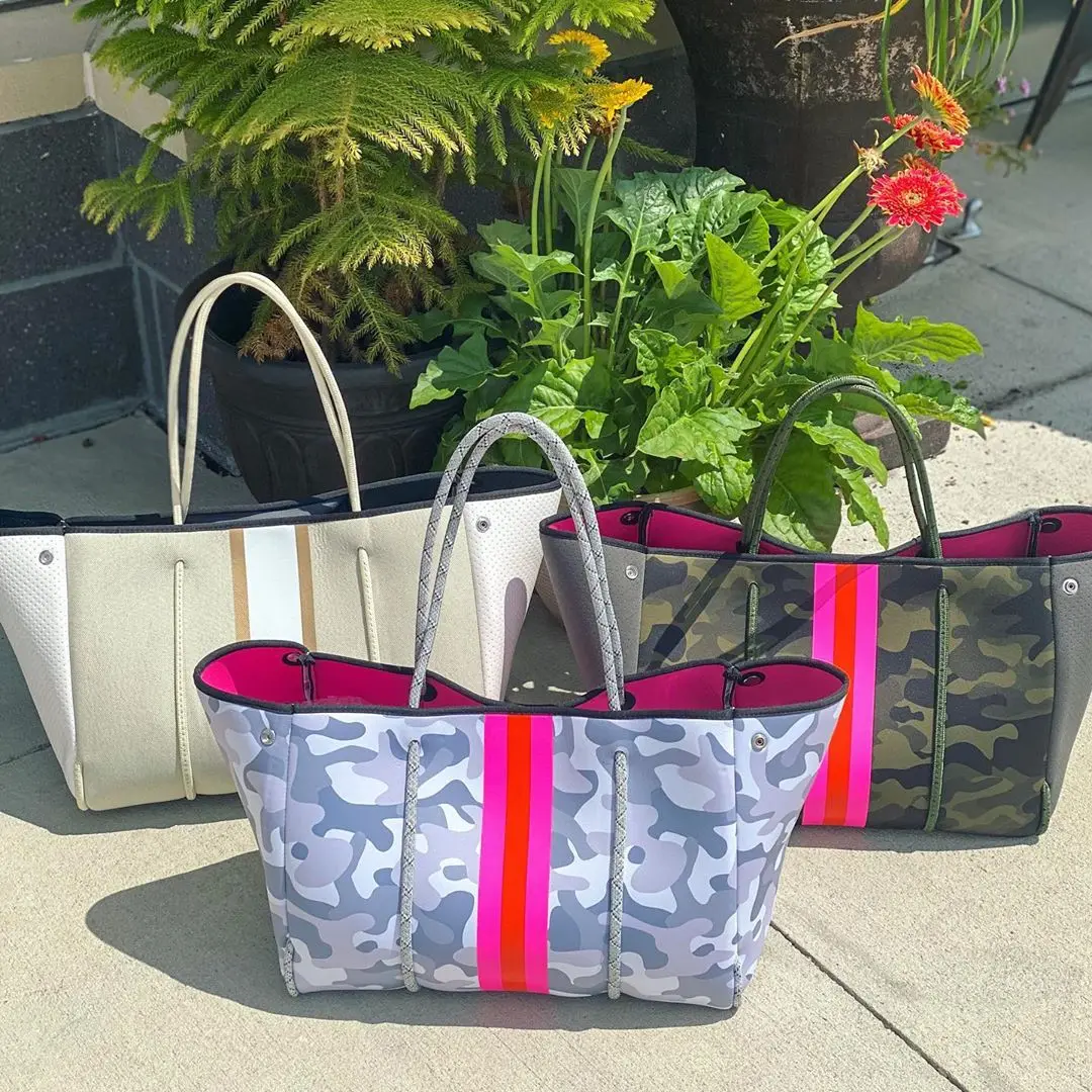 

2021 Wholesale Fashion Neoprene Customized Beach Handbag Waterproof Neoprene Beach Tote Bag, Picture color