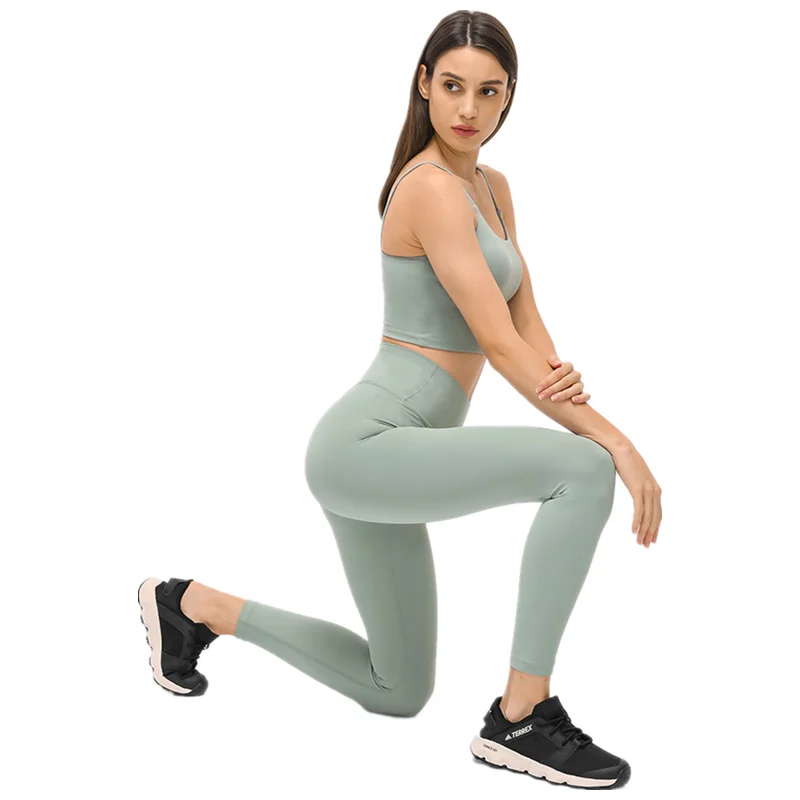 

Xsunwing Custom logo gym fitness sets Women Trendy Casual Short Top Wide leggings lady crop top vest fitness two piece pants set