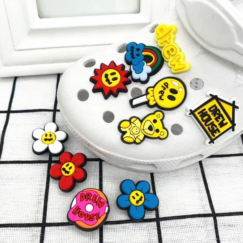 

New PVC plastic dripping soft rubber beach garden shoes custom charm accessories shoes flower buckle, Customized