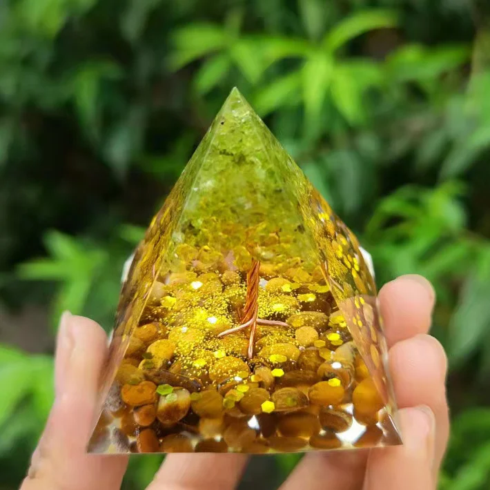 

High Quality 5CM Crystal Stone Orgone Pyramid Crystal Healing Pyramid Natural Gemstone Tiger Eye Tree of Life Pyramid Decoration