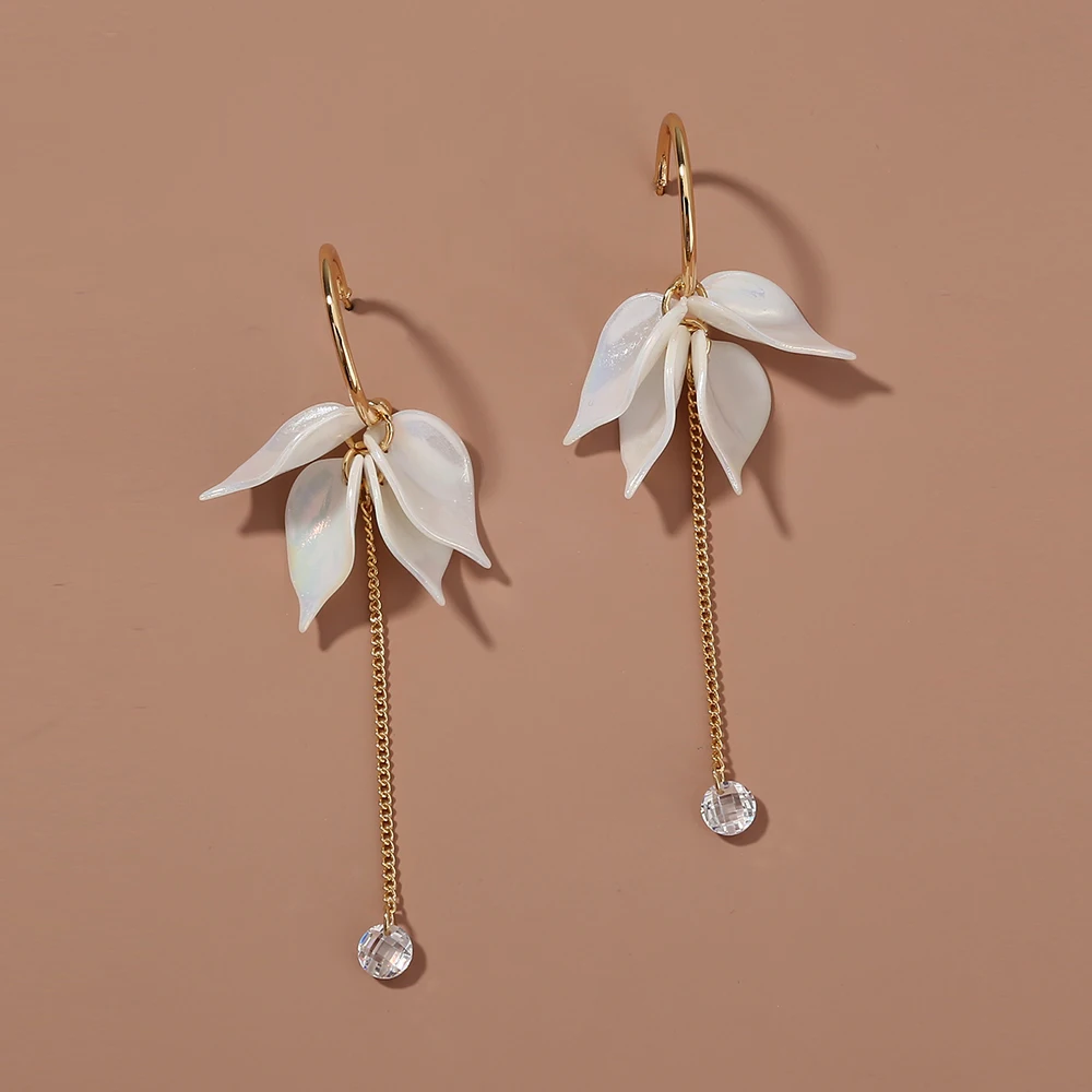 

2020 New Color Pearl White Leaf Long Tassel Zircon 925 Silver Woman Jewelry Earrings