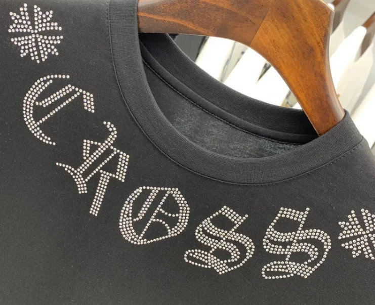 

High quality heat transfer design strass neckline hotfix motif, Customized