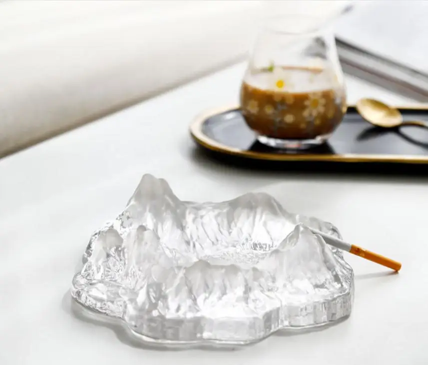 

Creative Iceberg Crystal Glass Ashtray, Picture