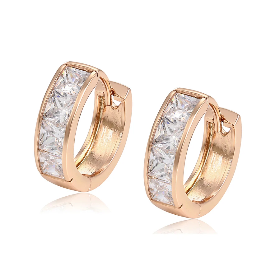 

94619 Xuping new design promotional price Jewelry 18K Gold Plated Fashion Huggies Earring For Women