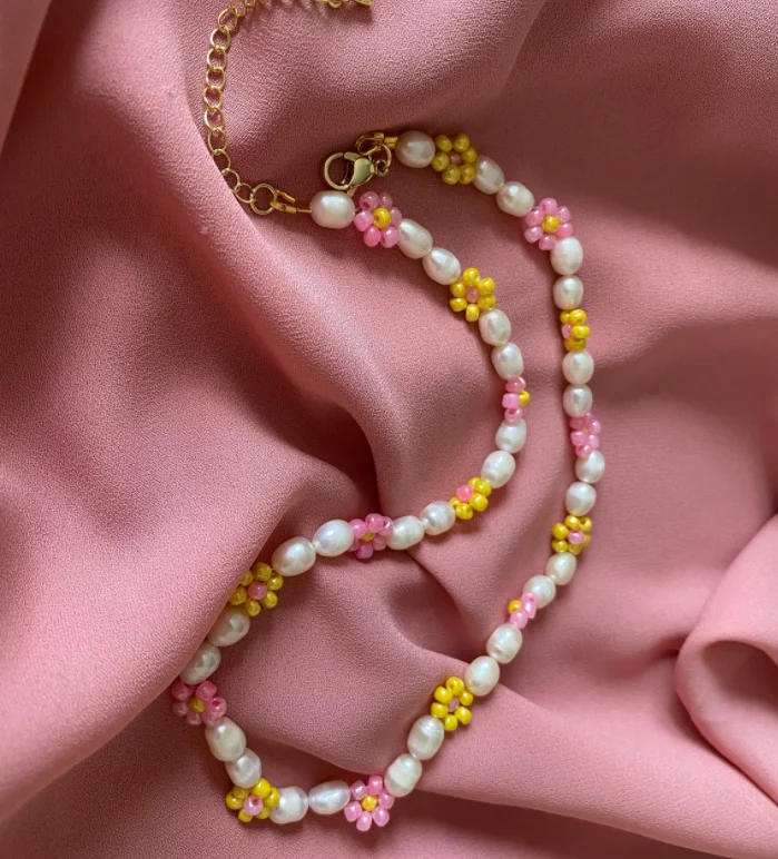 

New colorful beads Natural fresh water pearl necklace