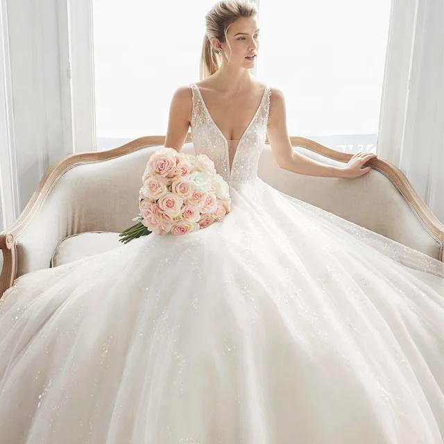lady lace bridal