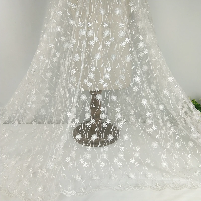

Beautiful Design Floral Water Soluble Embroidered bridal Lace, White