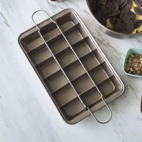 

Wholesale High Carbon Steel 18 Lattice Browine Baking Tray Non Stick Diveded Brownie Pan