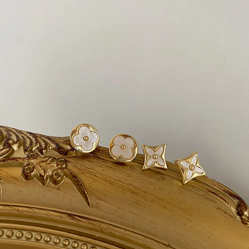 

Famous Design Women Girls Elegant Gold Flower Earring Jewelry Fashion Clover 925 Silver Post Stud Earrings