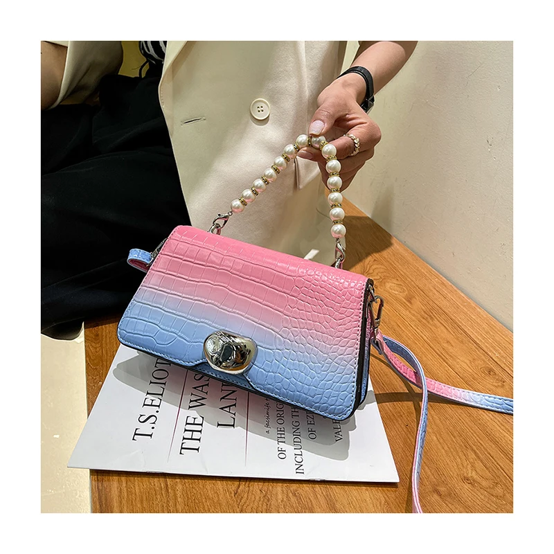 

Textured Gradient Color Trapezoid Bags For Women Pearl Beading Handbags Luxury Crocodile Pattern Crossbody Bags Chain Purses sac
