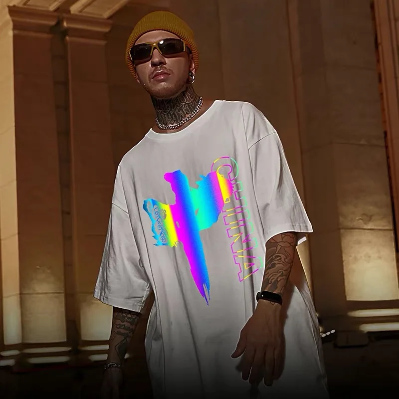 

wholesale custom reflective laser printing t-shirt 100% cotton short sleeve Rainbow reflective graphic tees