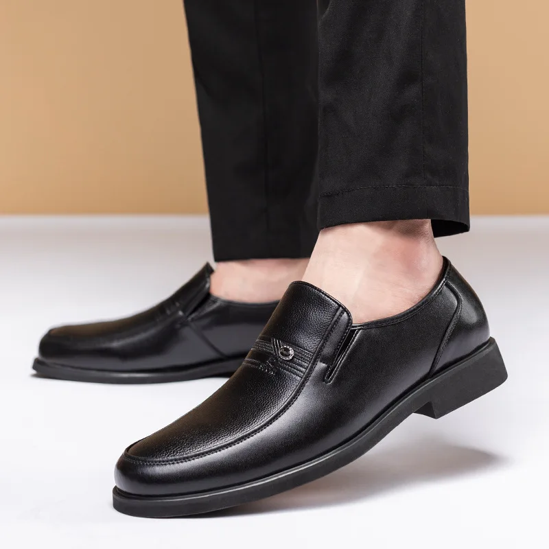 

New Business Pointed Flat Shoes Men Designer Formal Dress Genuin Leather Shoes Men's Loafers Festival Party Wedding Shoes, Picture