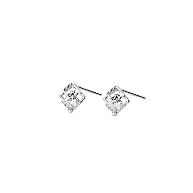 

Wholesale girls jewelry 925 sterling silver gold plated geometry square cubic zirconia stud earrings