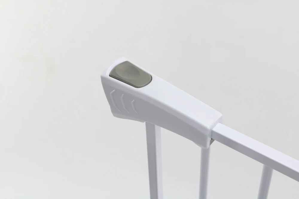 
Auto close child baby safety gate barrier 