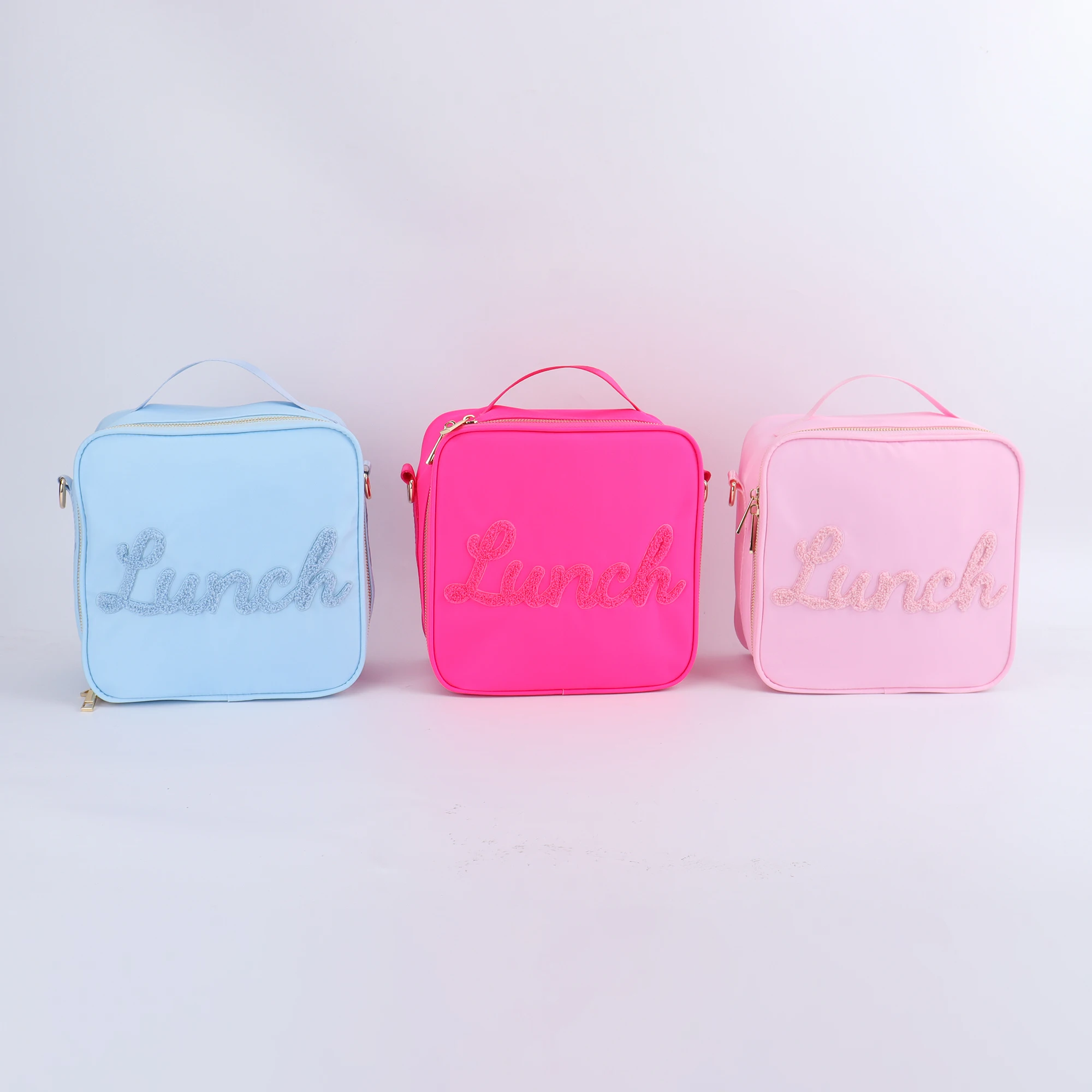 Wholesale 8 Colors Customizable Logo ECO Friendly School Lunch Box Bag Waterproof Nylon Cooler Bags Kids Lunch Bag
