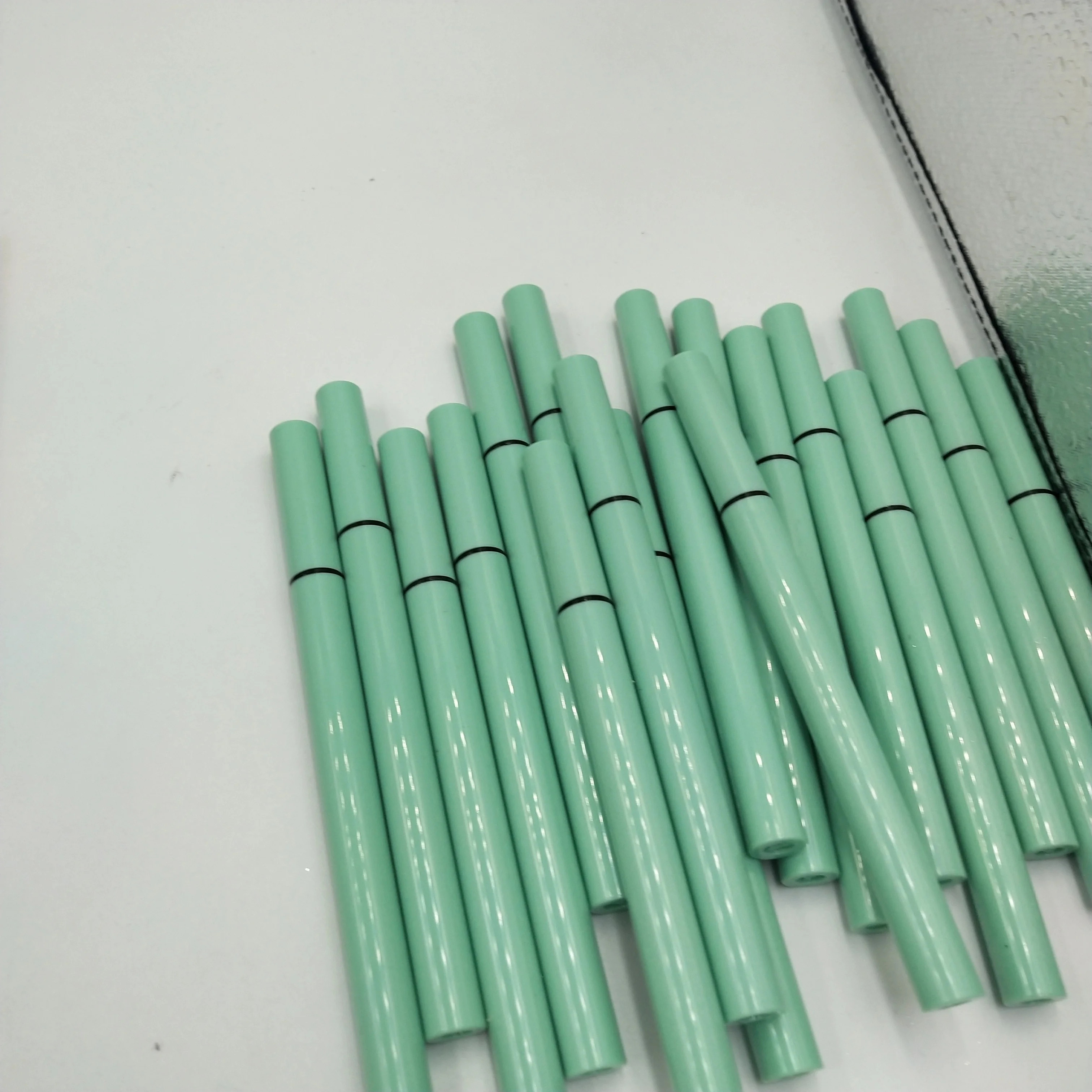 

Wholesale Waterproof Private Label Magnetic Lash Glue Pen Adhesive Eyeliner Lash Glue Pen
