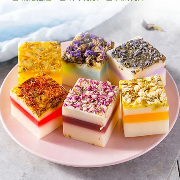 

Organic Natural Handmade Soap Petal Facial and Body Whitening Cleaning Soap Dried Flower Bath Soap Bar OEM/ODM Service