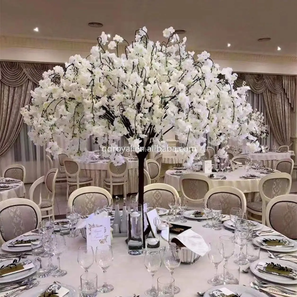 Large Plastic Artificial Cherry Blossom White and Pink Flowers Sakura Tree for Wedding Garden Decoration