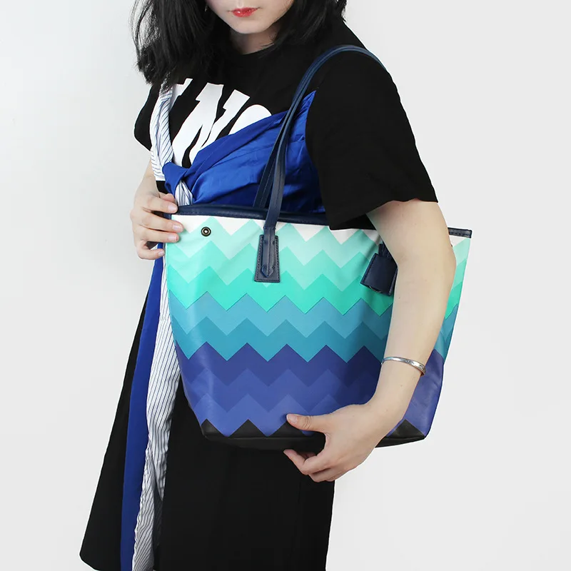 

New Fashion Bag For Women Travel Creative Collection Shoulder Bag