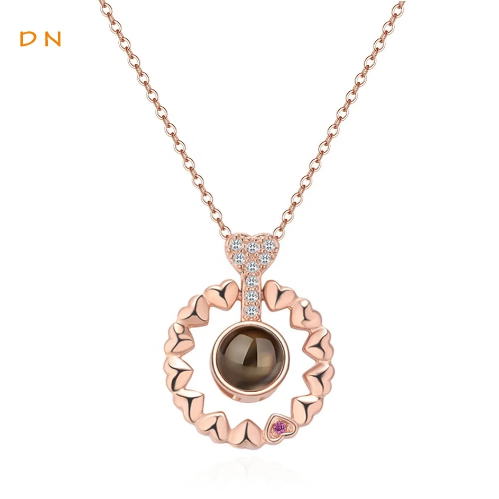 

Dina 2021 Women Trendy Memory Of Love Heart Charm Choker Necklace Projection Round Shape Pendant Jewelry Necklace 100 Languages, Rose gold, silver