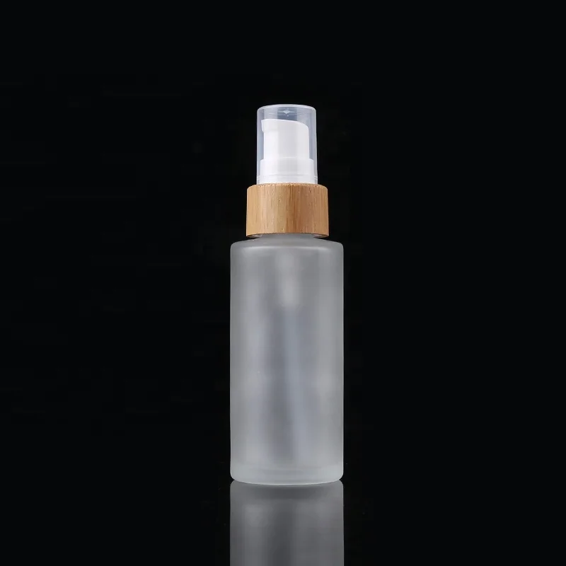 

50ml Eco Friendly High-End Bamboo Cosmetic Frosted Glass Skincare Toner Bottles Spray Pump Bottle With Bamboo Cover