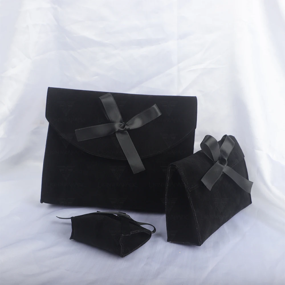 

Lionwrapack Black Envelope Shape Gift Jewelry Travel Packaging Pouch With Bow-Knot Perfume Makeup Brushes Velvet Suede Bag