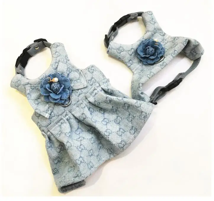 

Pet supplies manufacturers wholesale 2020 original new pet lovers clothing traceable luxury dog dress