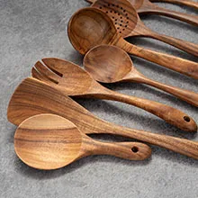 natural teak wood utensils