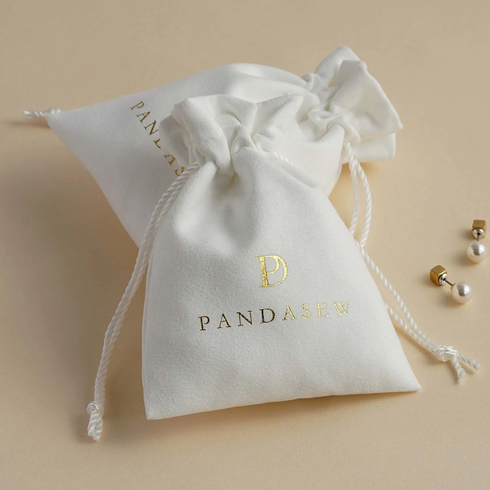 

PandaSew Custom Logo Printed Drawstring Bag Cosmetic Package Suede Velvet Jewelry Pouch, Customized color