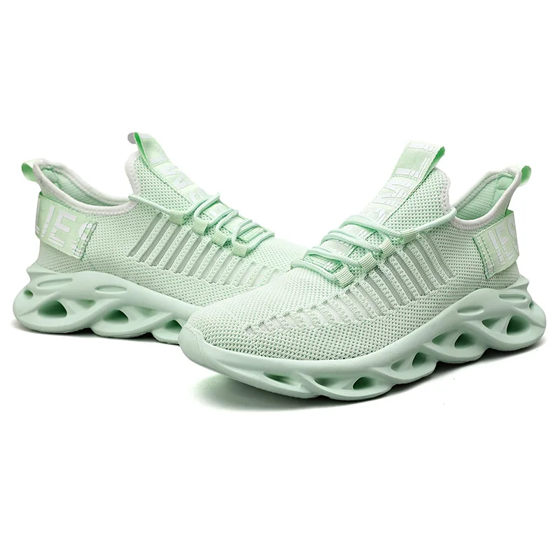 

Fast delivery soft large size hiking for men men's fashion sneakers slip-on casual shoe low MOQ