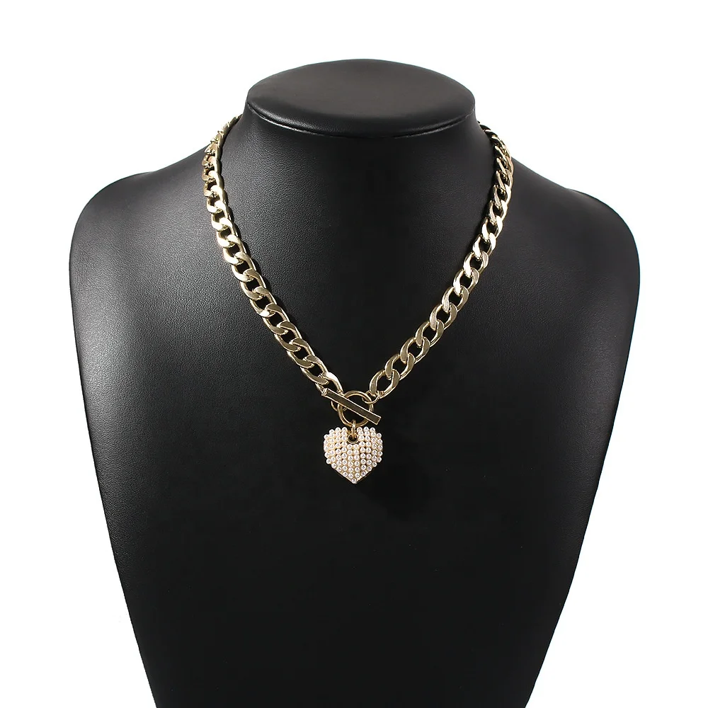 

Ziming Chunky Chain Heart Pearl Beads Short Necklace Heavy Thickness Chain Women Collarbone Necklace, Gold