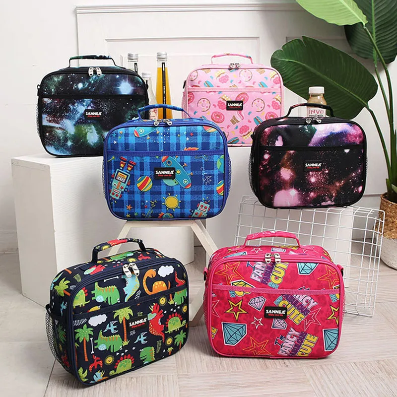 

wholesale 2022 new cartoon children's lunch bag Oxford cloth thickened lunch insulation bag portable lunch box bag